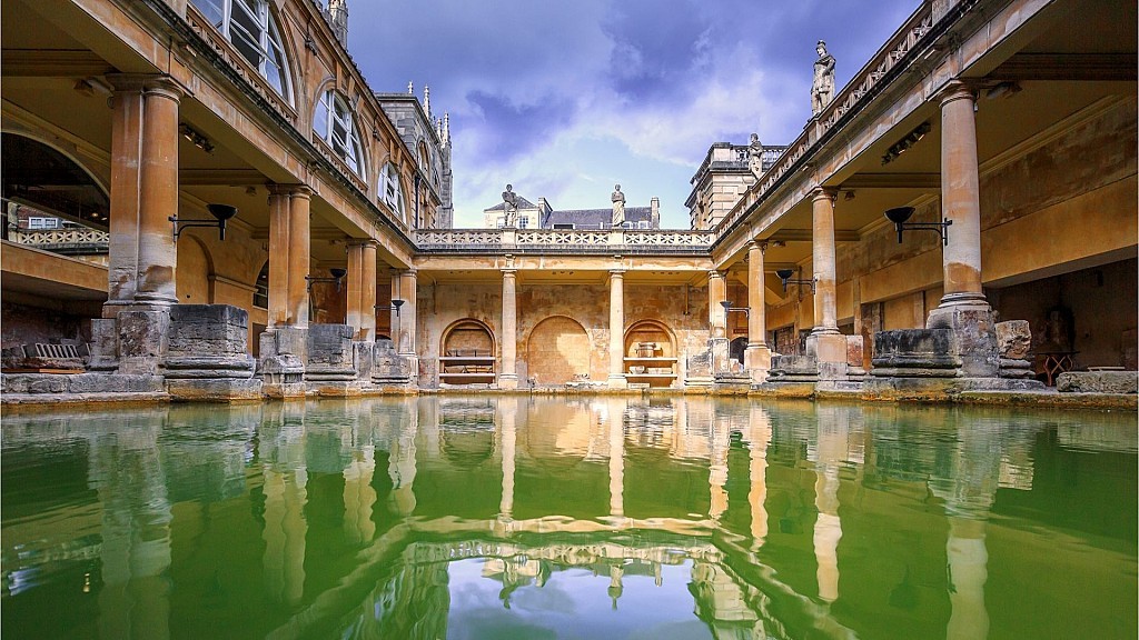 Bath and Stonehenge Small Group tour - including cream tea
