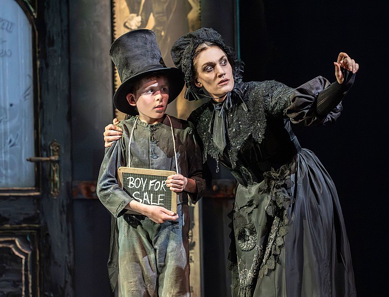 Opplev magien til Oliver! Musikalen i London – Bestill billetter nå!