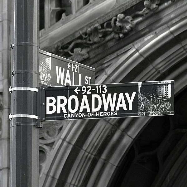 New York Musikaler - Kommer Snart!