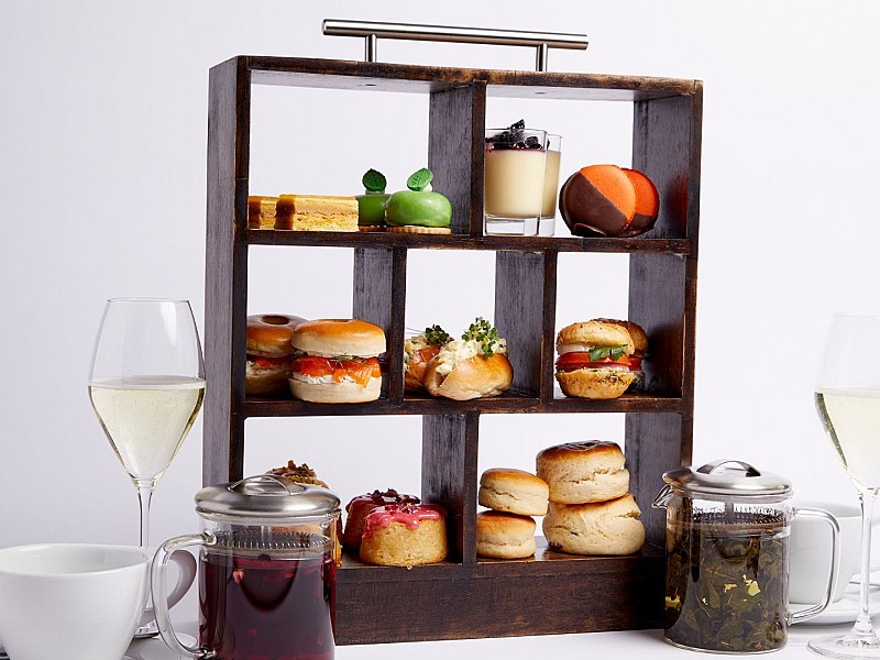 Tate Modern Official Discovery Tour with optional Afternoon Tea