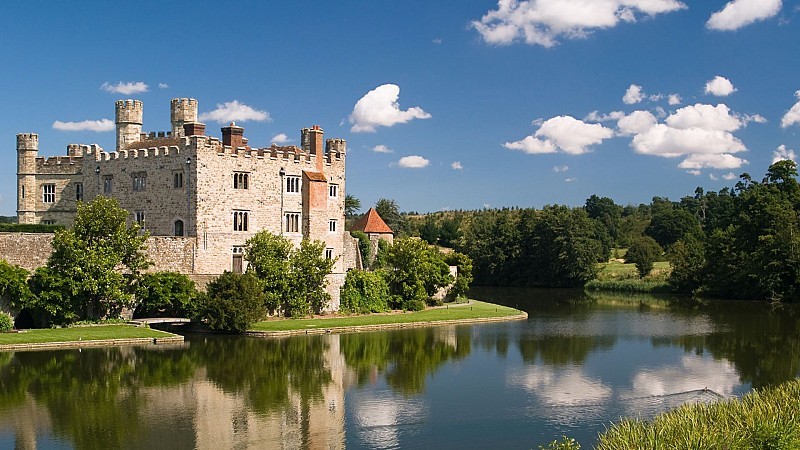 Leeds Castle, Canterbury Cathedral & Dover - Spanish