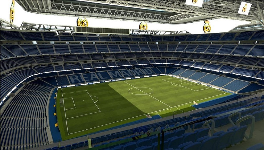 Real Madrid v FC Red Bull Salzburg