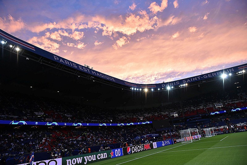 Paris Saint-Germain v Girona FC
