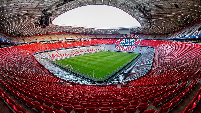 FC Bayern München v Benfica